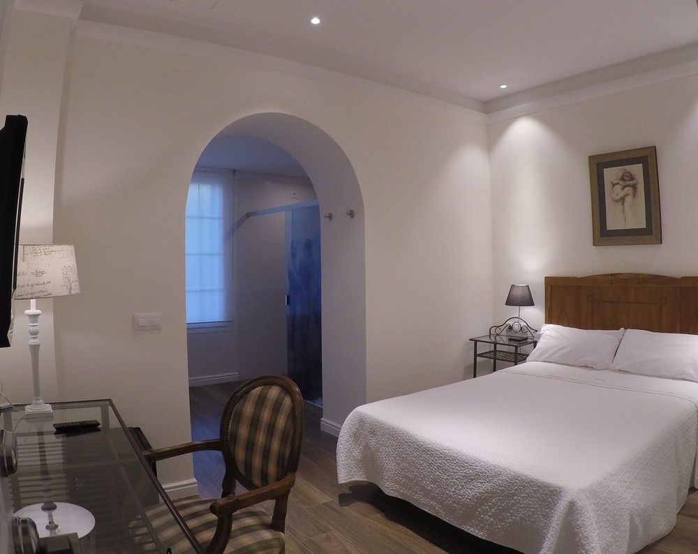 Apartamentos Mr La Racona Santa Llucia ภายนอก รูปภาพ