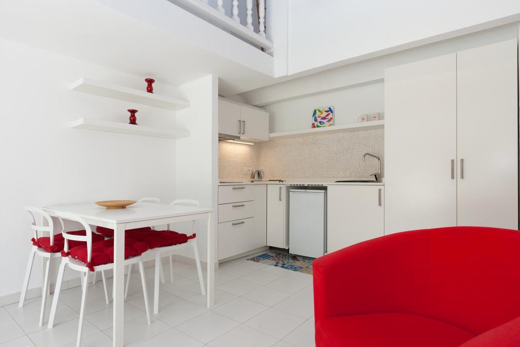 Apartamentos Mr La Racona Santa Llucia ภายนอก รูปภาพ